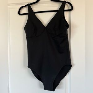 Outdoor voices freeform bodysuit leotard